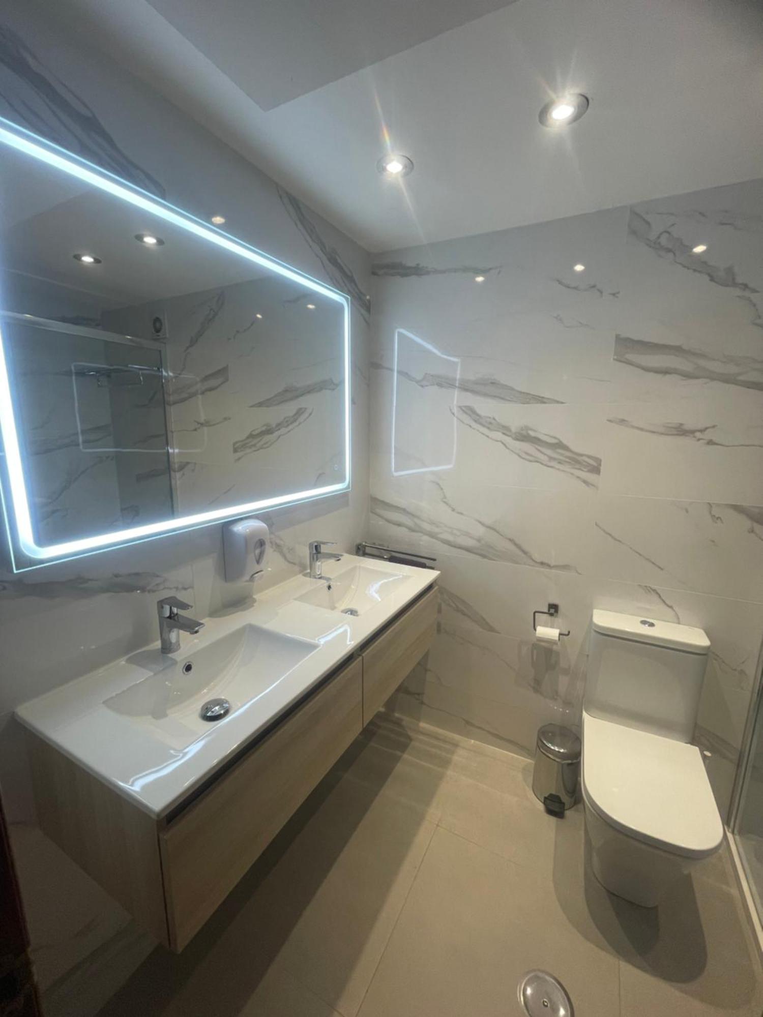 GRAN Y MAGNÍFICO APARTAMENTO EN MáLAGA Exterior foto