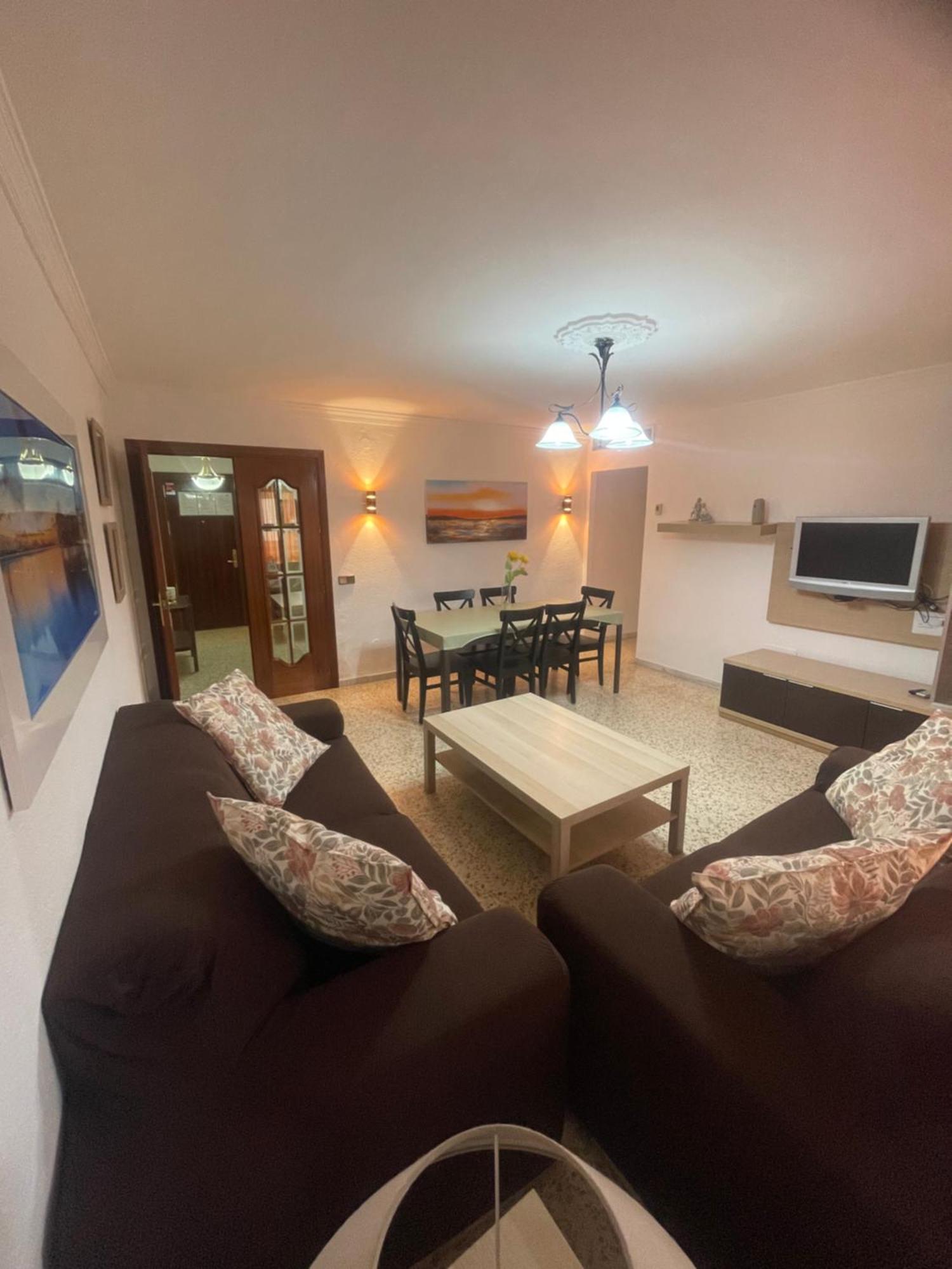 GRAN Y MAGNÍFICO APARTAMENTO EN MáLAGA Exterior foto